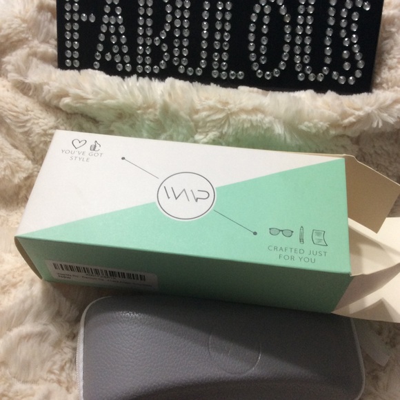 SHOPWEARMEPRO Aviator Polarized Sunglasses - Picture 3 of 8